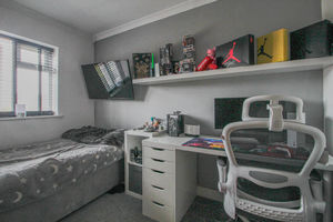 Photo 15- click for photo gallery